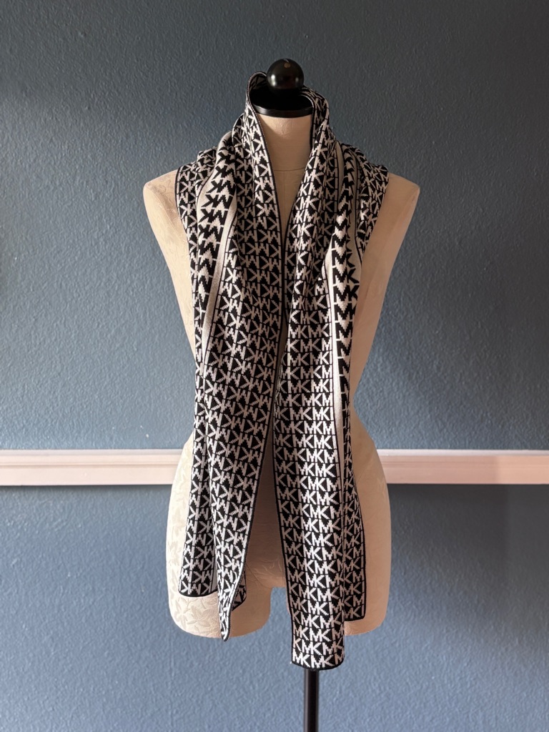 Michael Kors Black And White Logo Knit Scarf